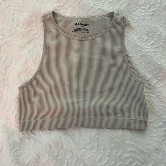Bundle of 3 Garage Tanks - Picture 1 of 8